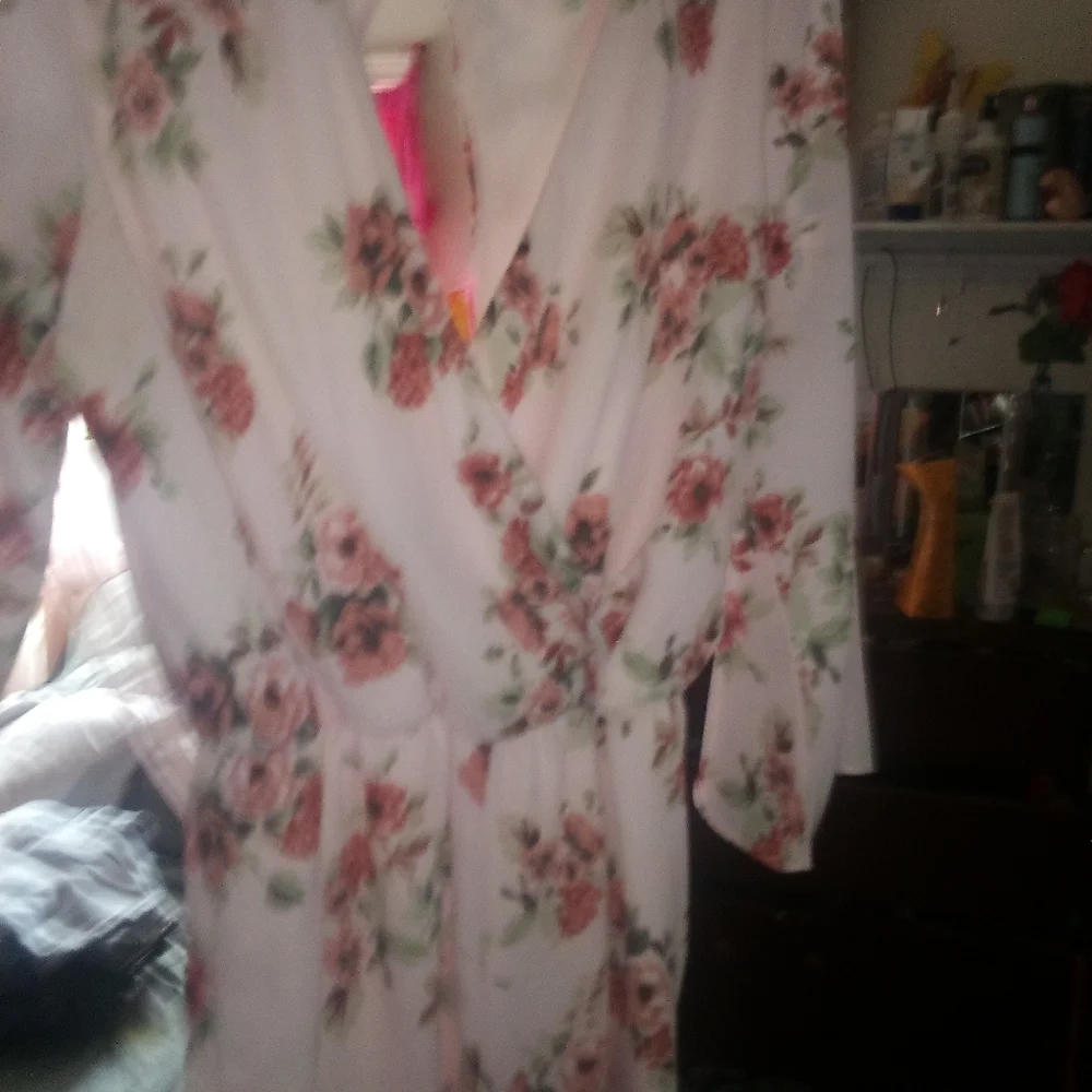 Romper - Picture 3 of 6